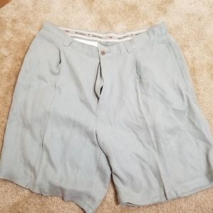 Tommy Bahama Sage Shorts - Size 36